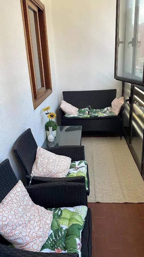 Céntrico piso con galería exterior Apartamento Las Palmas de Gran Canaria 0*,  España